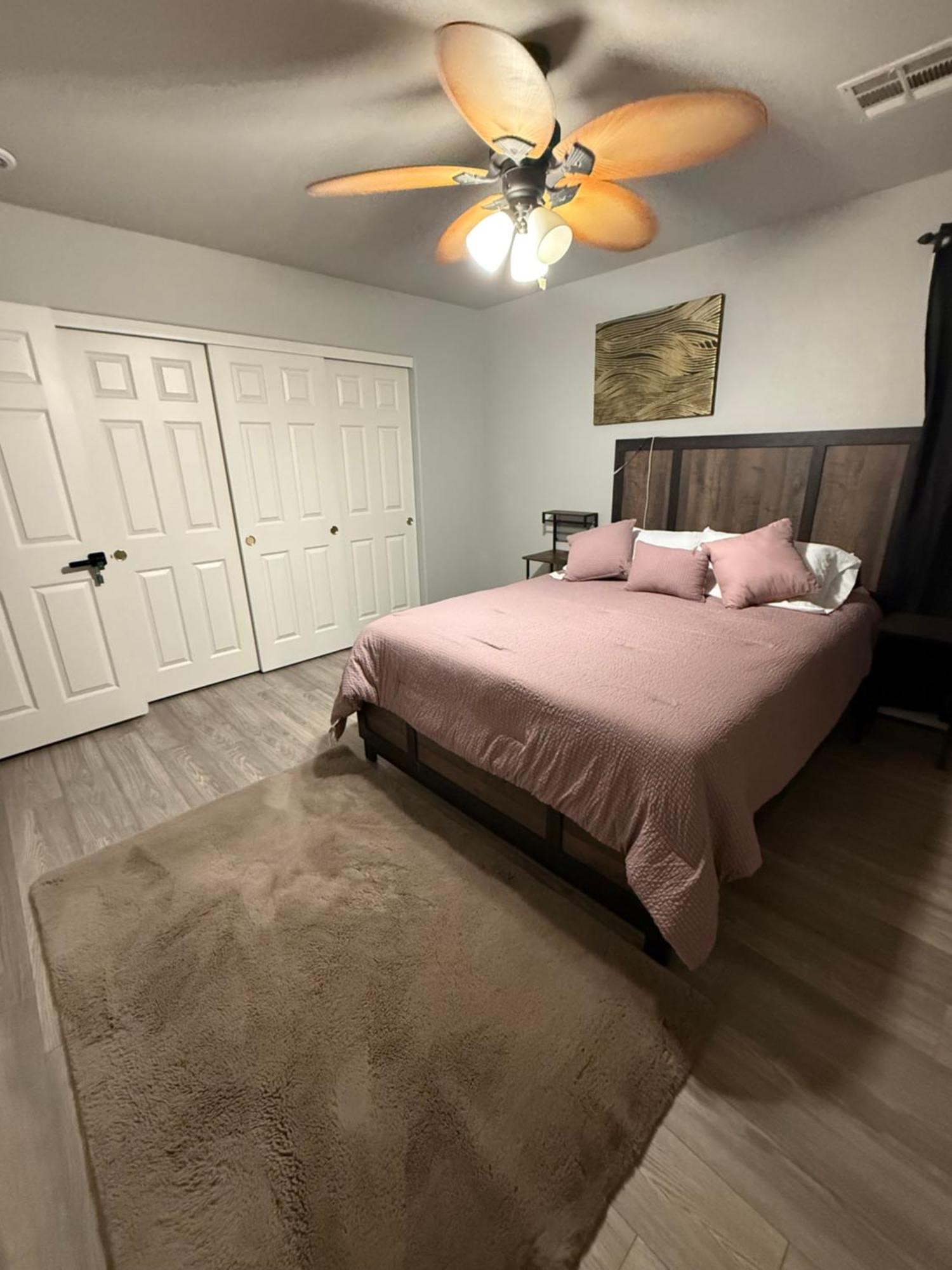 Homestay Vegas Spacious Close To Everything